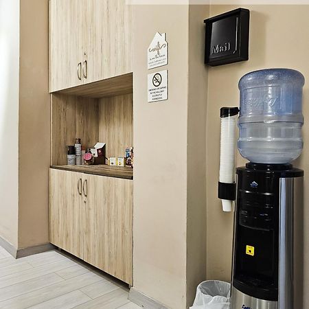 Sunflower Junior Suite Тирана Екстер'єр фото