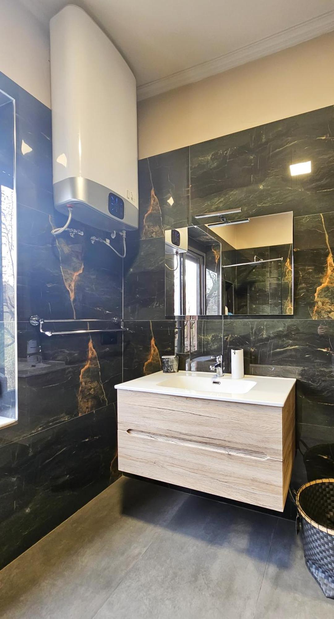 Sunflower Junior Suite Тирана Екстер'єр фото